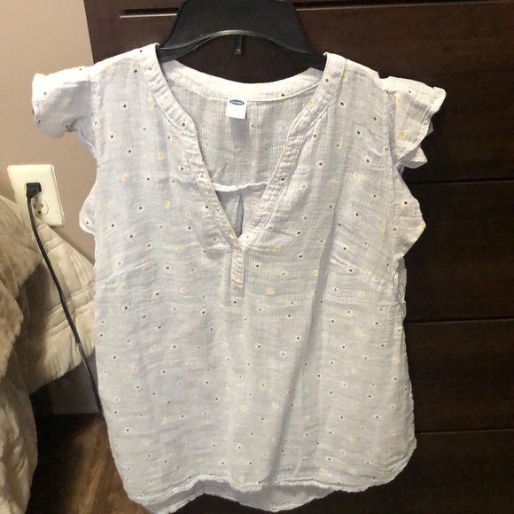 🪷 5/$10 🪷 Old Navy - Beautiful summer top - Picture 2 of 5